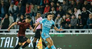 Melgar logró gran triunfo ante Cristal 2-0 y trepó al cuarto lugar