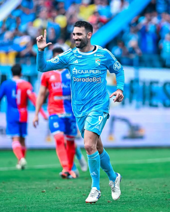 Sporting Cristal se sigue haciendo fuerte en casa y goleó a Mannucci 4-0