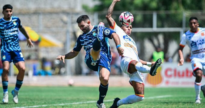 Sporting Cristal solo pudo igualar con Grau 1-1 y no pudo llegar a la punta