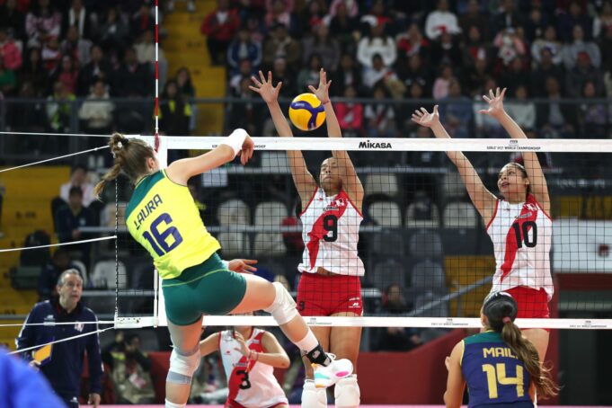 Perú cayó ante Brasil 3 sets a 0 en debut del Mundial Sub 17 de Voleibol Femenino en el Dibós