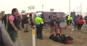 Lurín: dictan 16 meses de prisión preventiva contra chofer de bus que se volcó y murieron cuatro trabajadores de una empresa