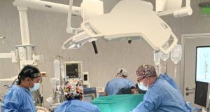 Este año ya fueron operados más de 4 mil 300 integrantes de la familia policial en modernos quirófanos del hospital PNP » Luis N. Saenz»