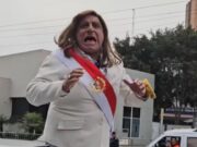 Carlos Álvarez parodia polémico “Tu mamá” de Dina Boluarte durante la Gran Parada Militar(VIDEO)