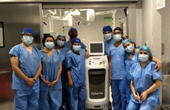 Operan de la próstata a 7 integrantes de la familia policía con moderna técnica láser que permite pronta recuperación