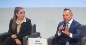 Juan Chipoco deslumbra en la Universidad de Lima con charla magistral