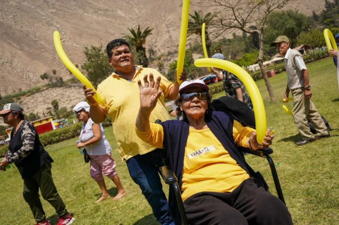 Más de 800 adultos mayores disfrutaron de paseo en Chosica organizado por la Municipalidad de Carmen de la Legua Reynoso