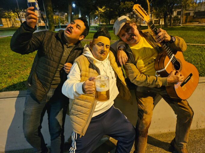 ‘Cueva cuernón’ se emborracha tras destape de Pamela López