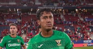 Renato Tapia debutó en el Leganés que empató de visita con Osasuna 1-1 en la Liga de España