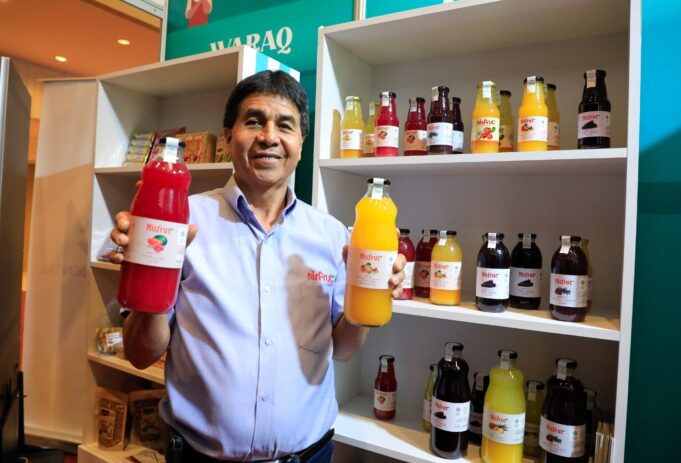 Ministerio de la Producción promueve herramienta con inteligencia artificial para fortalecer la productividad de los bodegueros