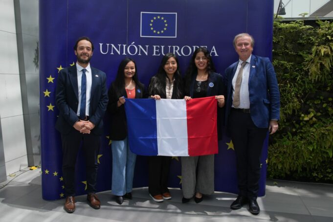 Más jóvenes peruanos cumplirán su sueño de estudiar en Europa con la Beca Erasmus