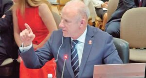 Inepto canciller: Gonzáles Olachea aísla internacionalmente al Perú