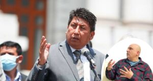 Urge fiscalizar a los magistrados: Augusto Lostanau Moscol; «En una democracia nadie tiene corona, menos los jueces y fiscales»