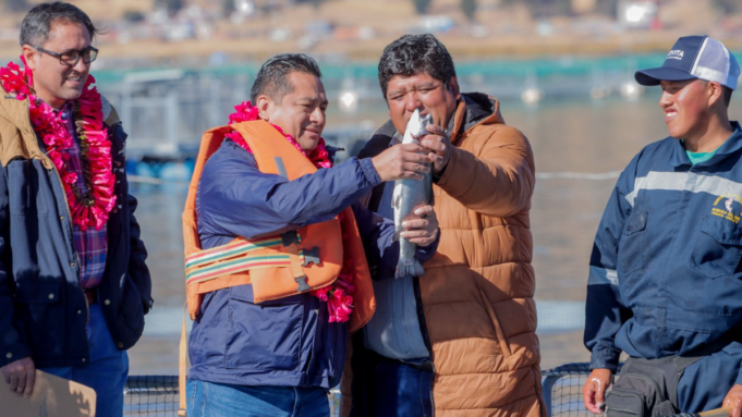 Viceministro de Pesca y Acuicultura de Produce anunció que bridarán asistencias técnicas a pescadores y acuicultores de Puno