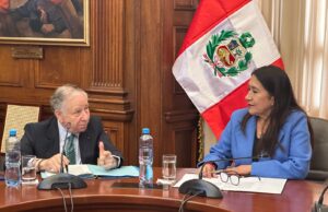 Sellan compromiso en favor de la seguridad vial en el Perú