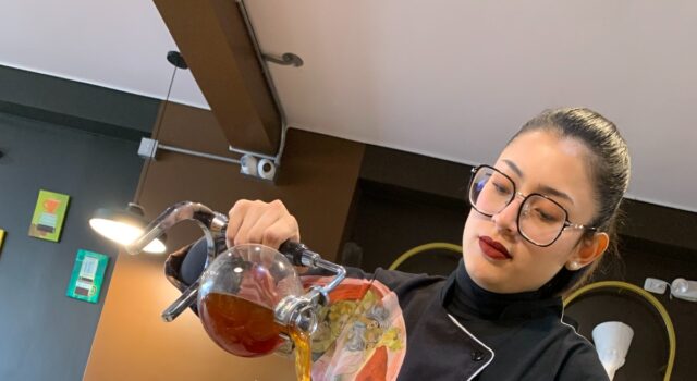 CLAMORE CAFÉ: Una experiencia donde el público disfruta mientras aprende sobre el mundo del café