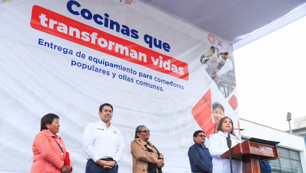 “A palabras necias, oídos sordos”, responde Dina Boluarte a detractores