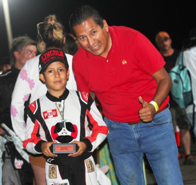 Özil Portocarrero la esperanza del kartismo peruano