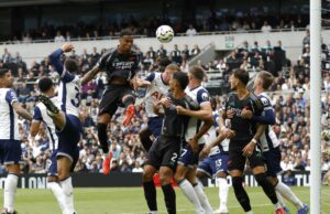 Arsenal logró gran triunfo sobre el Tottenham 1-0 y es escolta del líder Manchester City