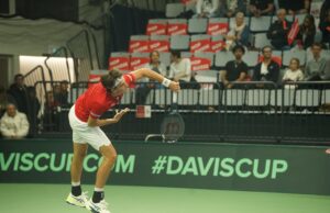 Mal inicio de los tenistas peruanos Buse y Varillas ante suizos en Copa Davis