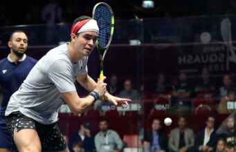 Diego Elías venció a egipcio Soliman y avanzó a cuartos de final del París Squash 2024