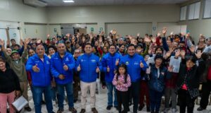 Alcalde Edwards Infante entregó constancias de posesión a más de 100 pobladores de la zona de Villa Señor de los Milagros