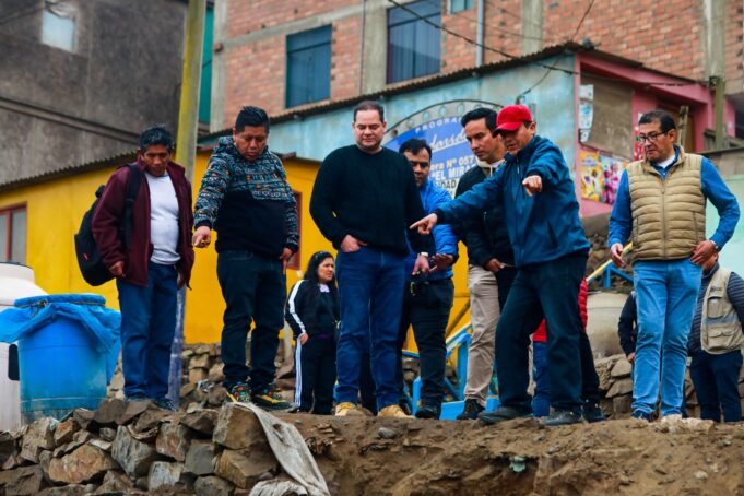 Alcalde de Chorrillos supervisó nueva obra que beneficiará a más de 10 mil habitantes de la zona alta del distrito