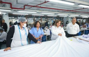 SENATI y el programa «Jóvenes Productivos» impulsan la empleabilidad juvenil con capacitaciones en el sector textil y confecciones