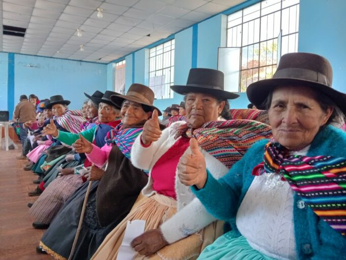 Usuarios de Pensión 65 empezarán a cobrar mediante “carritos pagadores” desde el 12 de setiembre en 18 regiones