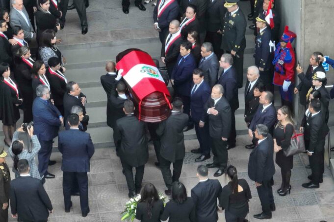 Gobierno declara Duelo Nacionallos días 12,13 y 14 de septiembre