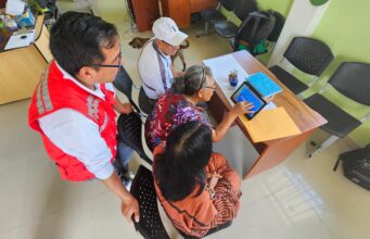 Pensión 65 recibe certificaciones de buenas prácticas en gestión pública