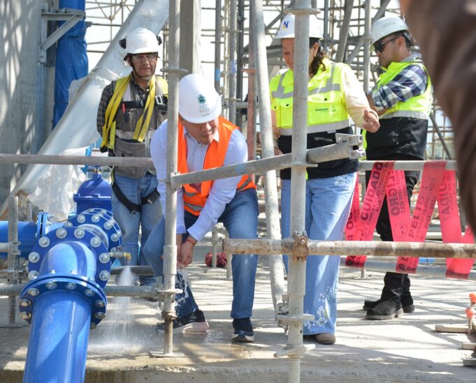 Aperturan pozo tubular en la zona del Qhapaq Ñan para garantizar la distribución de agua potable