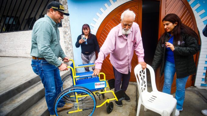 Municipalidad de Chorrillos apoya a adultos mayores