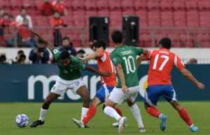 Bolivia logró triunfo histórico ante Chile en Santiago 2-1 y está en zona de Repechaje