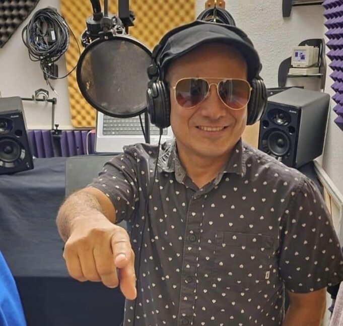 Salsero peruano Nick Zelaya viene de triunfar en Miami