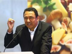 Ministro Manero pide disculpas por comentarios «poco empáticos»