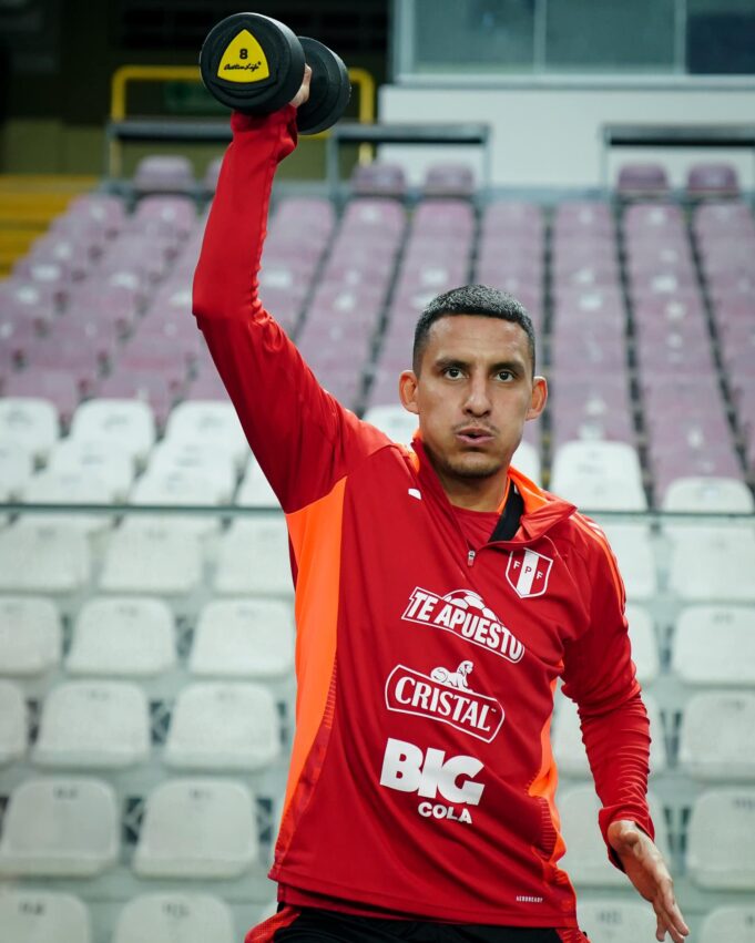 Jorge Fossati técnico de la Selección dijo que están concentrados y enfocados para enfrentar a Colombia