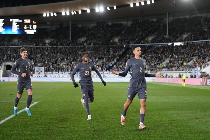 Inglaterra ganó a Finlandia 3-1 y recuperó el paso en la Nations League