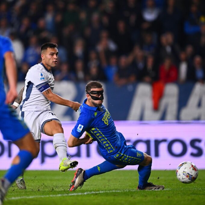 Inter goleó al Empoli 3-0 y sigue de cerca al Nápoles que sigue de líder en Italia