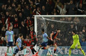 Arsenal sufrió duro revés en su visita al Bournemouth que le ganó 2-0 en la Premier League
