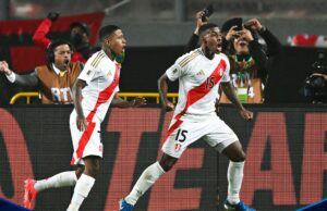 Perú venció a Uruguay 1-0 con gol de Miguel Araujo y sueña con el Repechaje