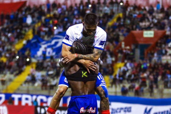 Mannucci goleó a Cusco F.C. 4-1 y se aferra a no descender