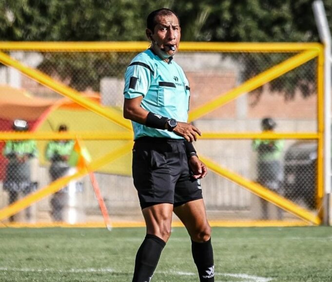 Palomino y Legario los árbitros designados para cotejos de Universitario y Alianza Lima