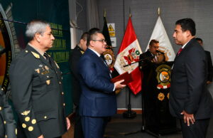 Ministro Santiváñez: «¡La Policía Nacional del Perú está más unida que nunca!»
