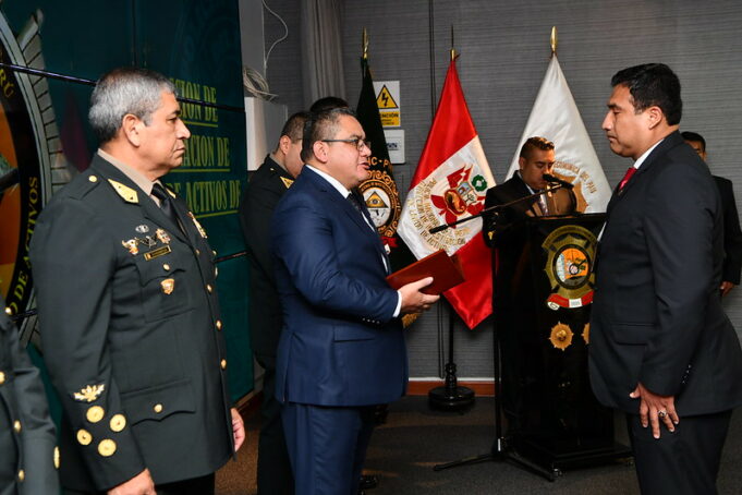 Ministro Santiváñez: «¡La Policía Nacional del Perú está más unida que nunca!»