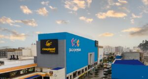 Gran concierto de aniversario: Plaza San Miguel celebra su 48° aniversario con música, luces y premios