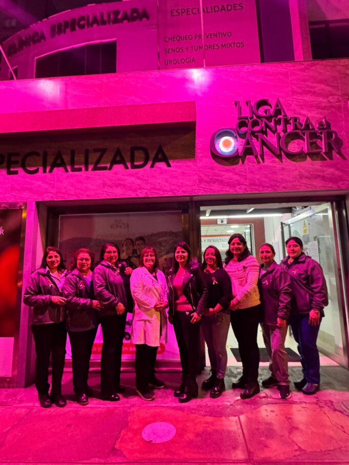 La Liga Contra el Cáncer conmemora el día internacional de la lucha contra el cáncer de mama