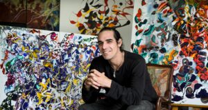 “Recreación”: explosión cromática y fluidez desbordante en la exposición de Alvaro de la Puente