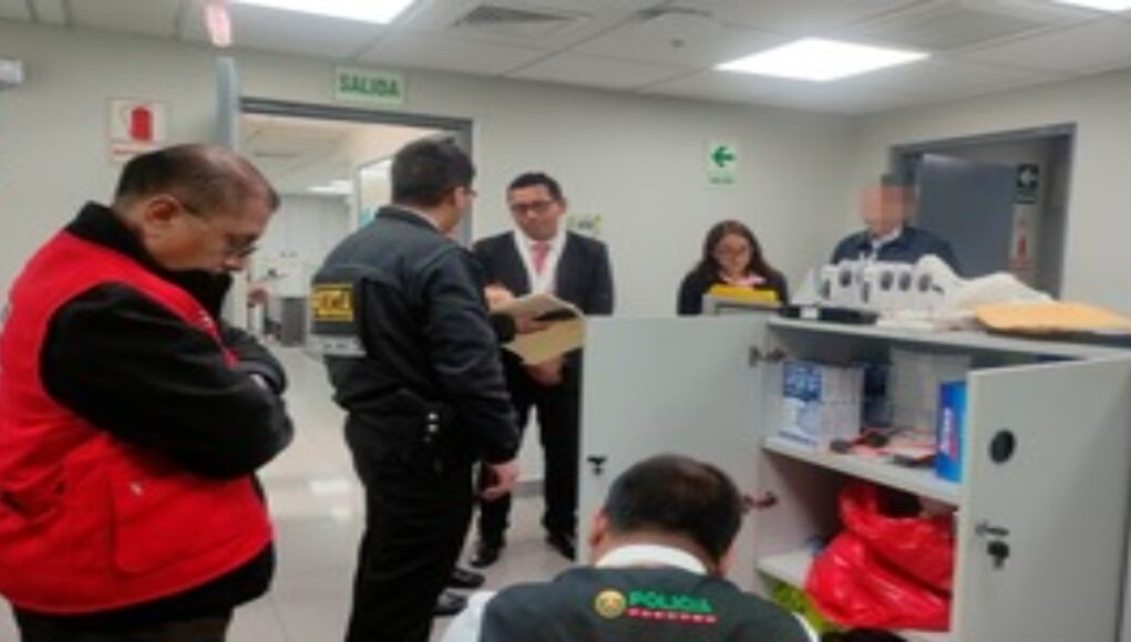 Fiscalía dirige detención de trabajador de la Aduana Marítima del Callao por la presunta venta de bienes patrimoniales de Sunat