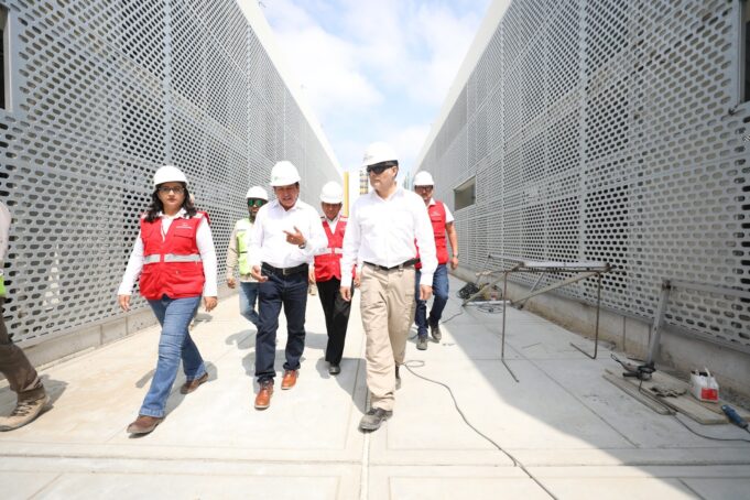 Más de mil obras públicas están paralizadas por falta de presupuesto o incumplimiento de contrato