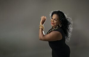 Eva Ayllón se suma como invitada sorpresa al show ¨Forever Tango¨